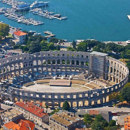 Apartman Andela Pula Centar Zewnętrze zdjęcie